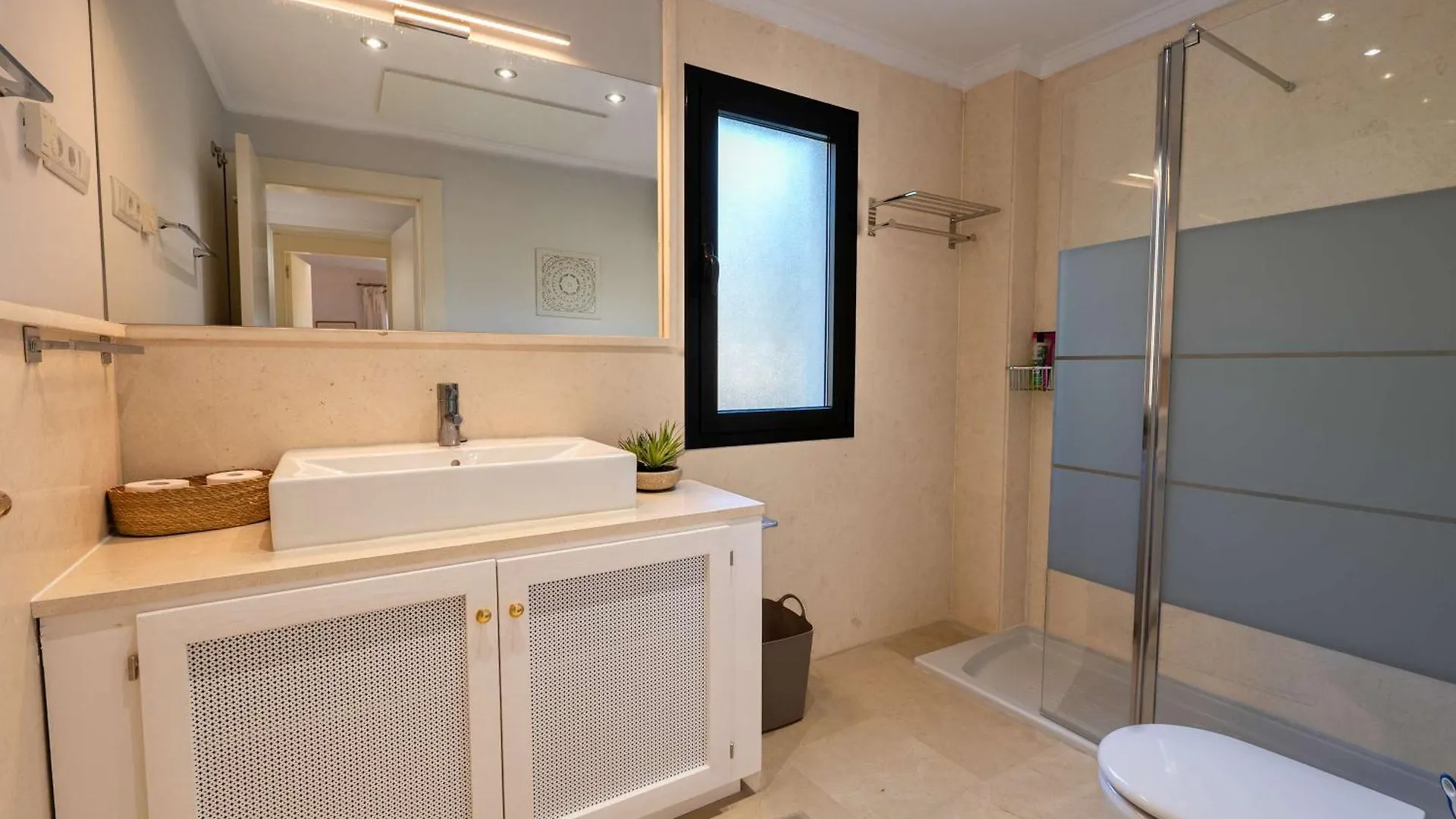 Apartmán Cozy Golf Escape Los Flamingos - Marbella Estepona Španělsko